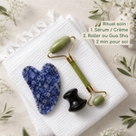 1 Gua Sha en Sodalite Bleue + Housse