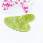 1 Gua Sha en Pierre de Jade Vert + Housse