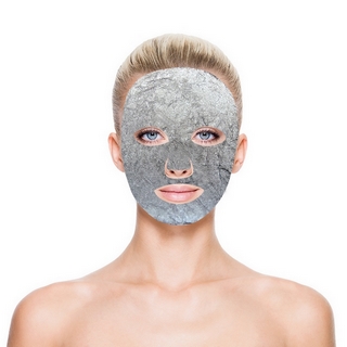 Masque Konjac au Charbon de Bambou DATE COURTE